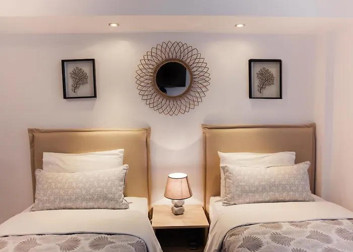 Kassandra Aparthotel