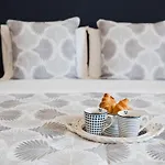 Kassandra Aparthotel