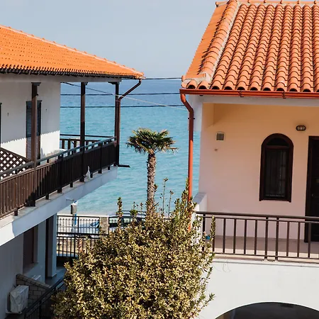 Kassandra Aparthotel 3*