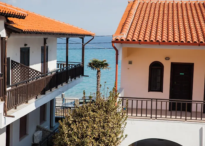 Kassandra Aparthotel 3*